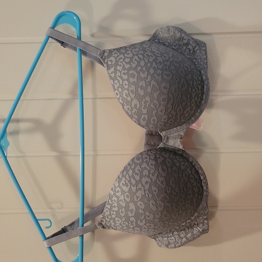 Victoria's Secret everywhere push up bra